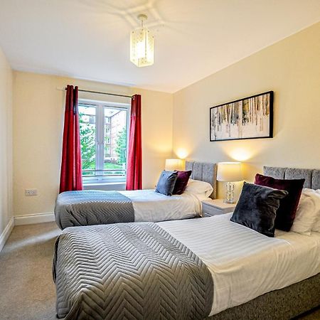 Kings Quarter - Four Bed Apartment - #0202 Maidenhead Exterior photo