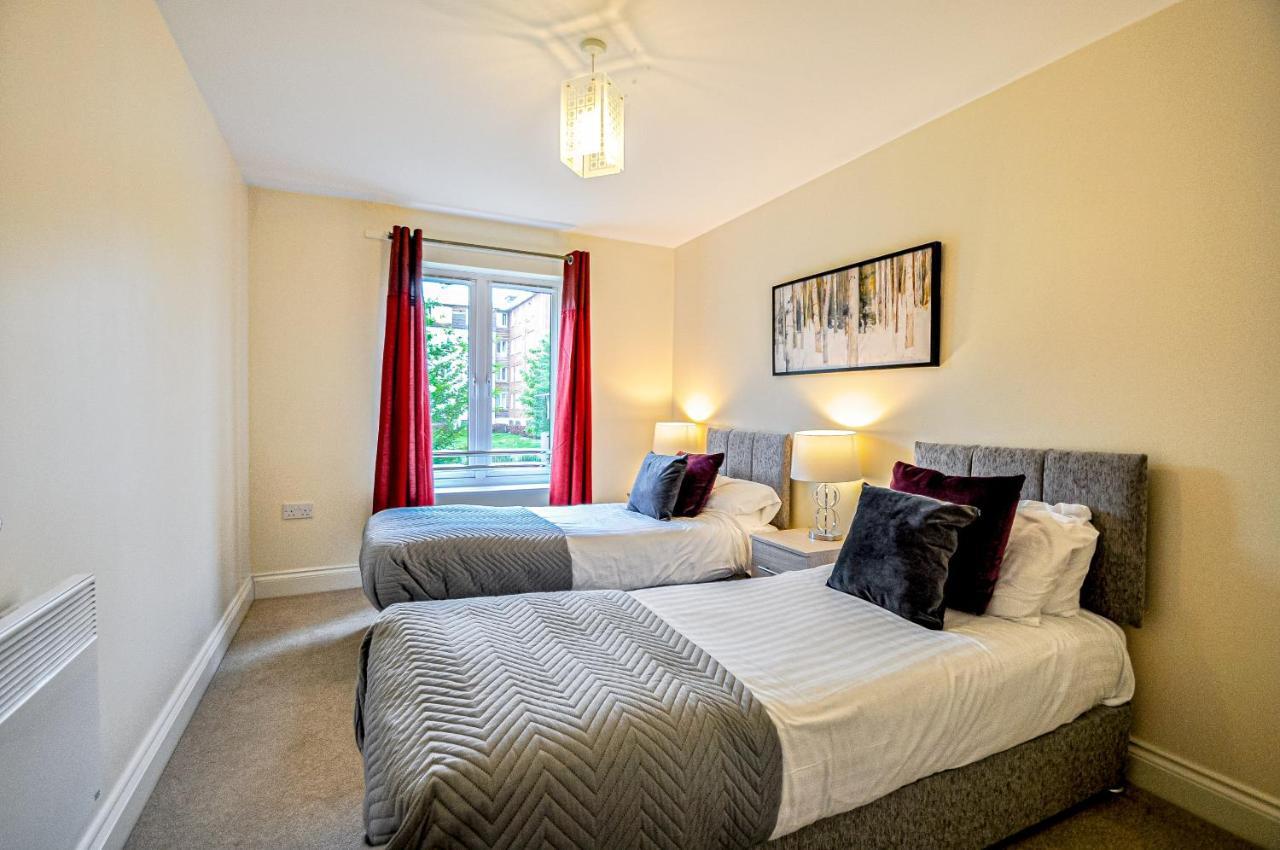 Kings Quarter - Four Bed Apartment - #0202 Maidenhead Exterior photo