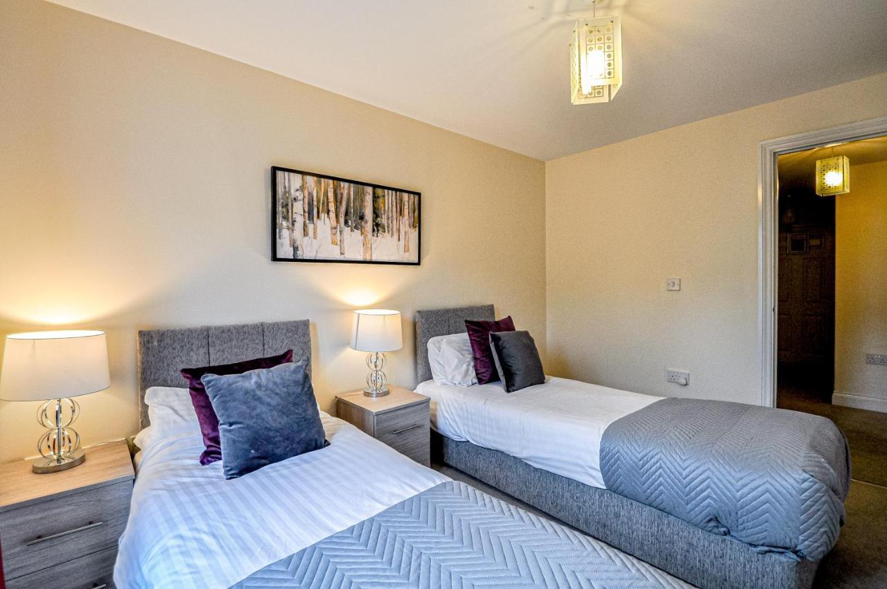Kings Quarter - Four Bed Apartment - #0202 Maidenhead Exterior photo