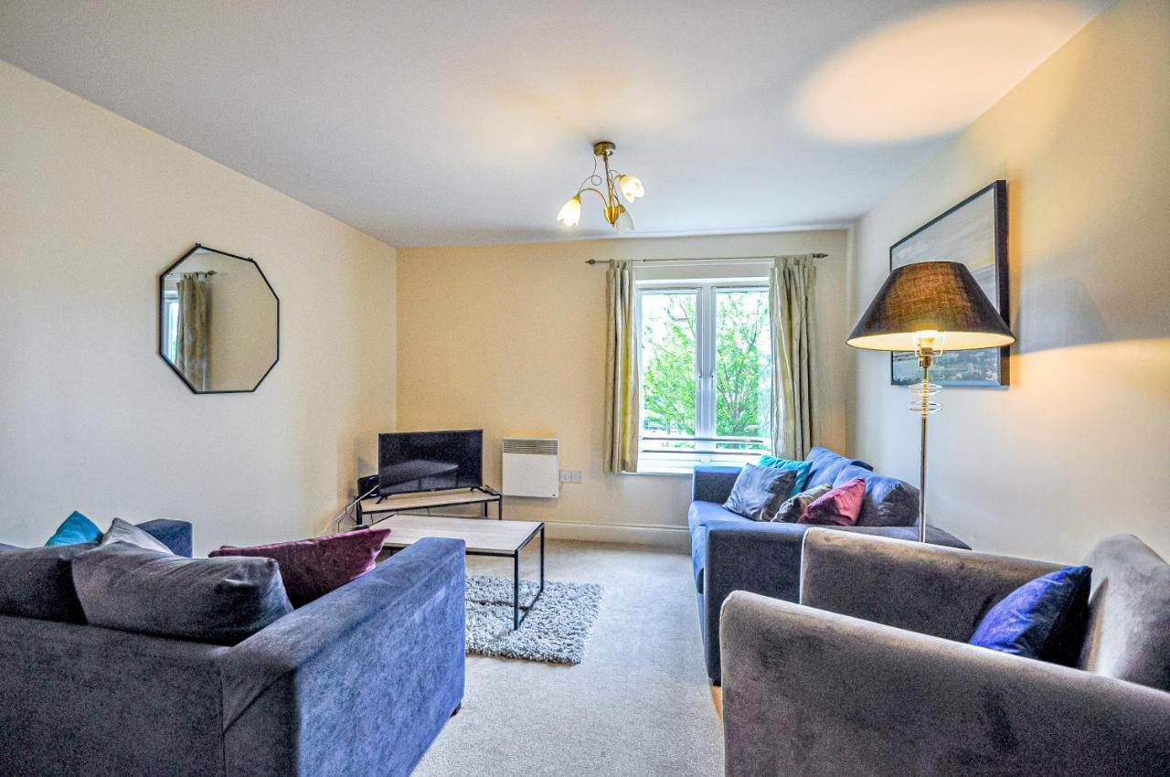 Kings Quarter - Four Bed Apartment - #0202 Maidenhead Exterior photo